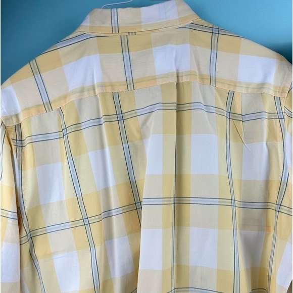 Classic Fit yellow mens shirt, size Large, cotton great condition - Picture 2 of 3